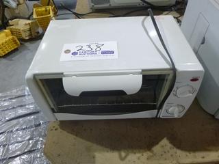 Essential Home MG10DP 120V Toaster Oven