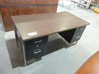 2ft 6in X 5ft X 2ft 5in Office Desk