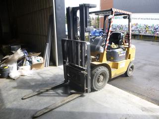CAT GP25K LP Forklift C/w Rear Steer And 48in Forks. Showing 2151hrs SN AT17C01411