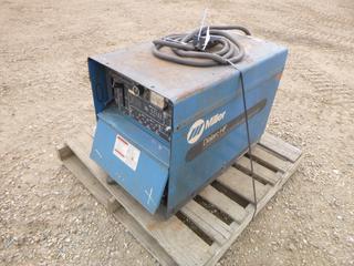 Miller Constant Current AC / DC Welding Power Source, Model Dialarc HF, S/N KA773824