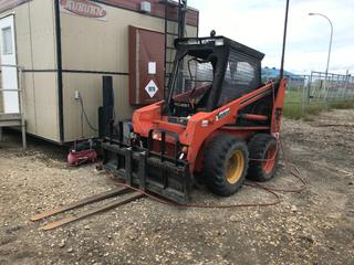 1990 Thomas Skid Steer T233 HD2, Showing 1564 Hours w/ Forks and Bucket. SN: LH000796 *Note: Runs But Lacks Power* *Located Off Site In Grande Prairie, AB, For More Information Contact Richard at 780-222-8309*