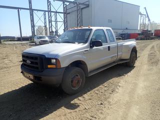 2006 Ford F-350 XL Super Duty 4X4 Extended Cab Dually Pick Up C/w 5.4L 3V Triton, A/T, Running Boards, Long Box. Showing 221,137Kms. VIN 1FTWX33516EC21617 *Note: No Tailgate*