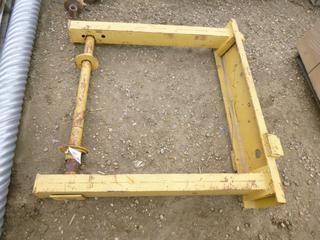 Spool Stand (ROW 1)