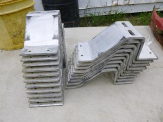 Qty of Aluminum Mounting Brackets, 1/4 In. x 4 In. x 9 In. (Row 3)
