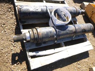 Unused Parker Hydraulic Double Acting Telescopic Cylinder w/ Mounting Hardware, 2000 Working Pressure, 3 In Rod, Estimated Stroke of 10 Ft. (ROW 1)