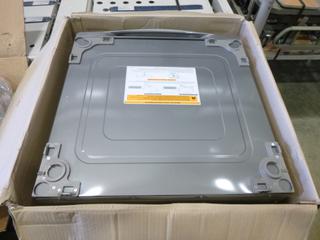 LG Laundry Pedestal(L-4-3)