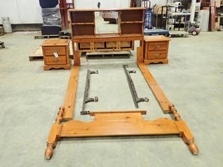 Bedroom Set, Includes: 6-Drawer Dresser with Mirror, (2) 2 Drawer Night Stand, Queen Mirrored Headboard with Shelves and Footboard (N-5-1)