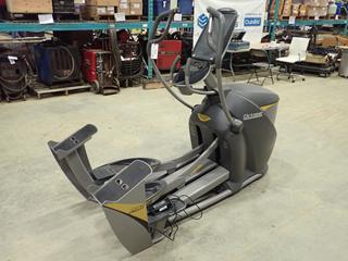 Octane Fitness Pro Touch 4700 Elliptical Trainer c/w (2) Power Block U-32 Urethane Free Weights *Note: Has Electrical Issues* (Z)