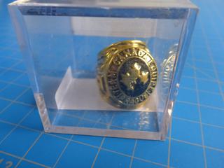 1985 Team Canada Hockey Championship Replica Ring (In Case)