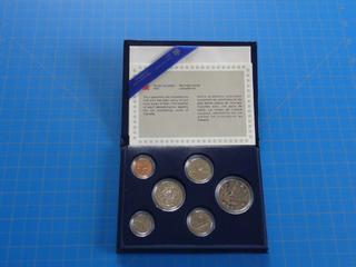 1984 Royal Canadian Mint Specimen Set of Coins w/ Case