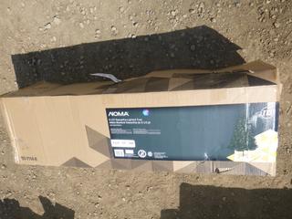 6 1/2 Ft. Lighted Christmas Tree (Z)
