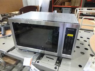 Kitchen Aid Microwave (G2)