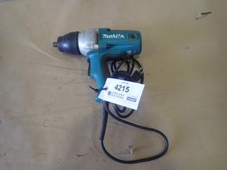 Makita 1/2 In. Impact Wrench, Model TW0350,  S/N 255882 (D1)