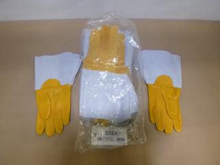 (12) Unused Elk Hide Welding Gloves, Size Medium (A2)