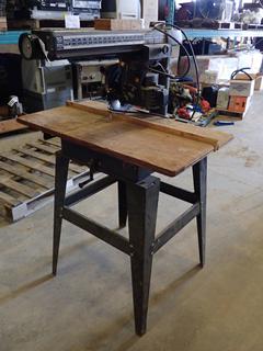 Sears Craftsman 10 In. Radial Arm Saw (Z)