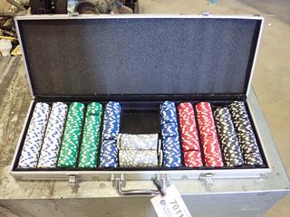 Poker Chips with Carrying Case, (6) Differently Coloured Chips (B1)