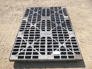 Justrite Spill Containment Work Station - 3 Removeable Grates, 6 Ft. x 49 In. (Row 5)
