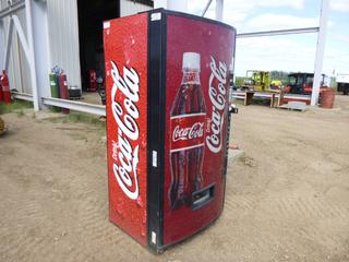 Beverage Vending Machine, Model 630CCD00007981102, SN 710640*Note: Working Condition Unknown, Not Approved For Outdoor Use* (Row 4)