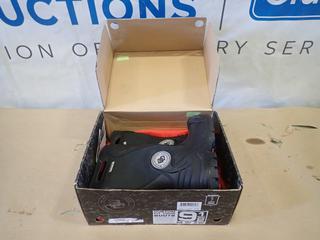 Unused Black Diamond Firefighting Boots, Size Men's 9.5M (D2)