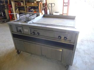 Toastmaster 7036H Electric Commercial Grill/ Deep Fryer Combo c/w 16.4KW, 50/60Hz, SN 04-145097