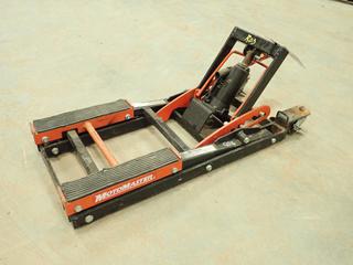 Motorcycle Lift (DOOR 4)