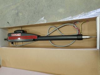 Unused Lift Master LA412 Automatic Swing Gate DC Arm Only (Primary Arm)  (DOOR 4)