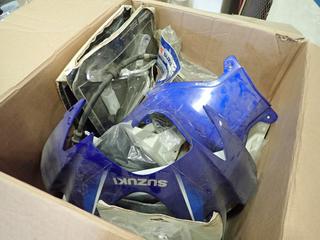 Qty of Suzuki Parts, Tail Seat Covers, Brakes, Rear Disguard, Shock Cover, Saddle Bag Support (N-2-2)