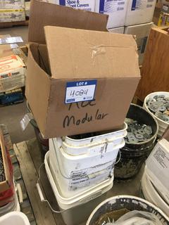 *SELLING OFF-SITE* Quantity of Nails & Screws.
  Location:  504 - 8 Ave East Bow Island, AB