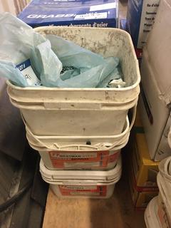 *SELLING OFF-SITE* Quantity of Screws.
  Location:  504 - 8 Ave East Bow Island, AB