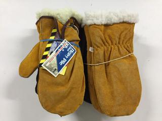 (4) Pairs of Men's Lined Work Mitts.