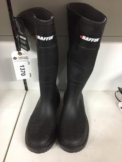 Baffin Rubber Boots, Size 9.