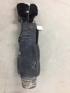Right Handed Golf Clubs c/w Bag.