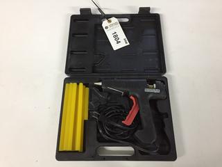 Benchmark 80W Heavy Duty Glue Gun Kit.