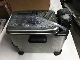 T-Fal Ultimate EZ Clean Deep Fryer.