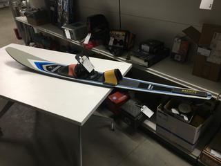 Medalist 6000 Kevlar Slalom Water Ski.