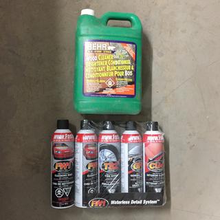 (4) Jugs of Siding Cleaner, Quantity of Waterless Detail System & 3.79 Litre Wood Cleaner.