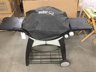 Q-Weber 300 21,700 BTU Portable Propane BBQ.
