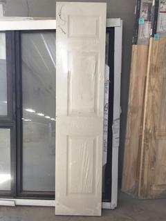 Jeldwen Bi-Fold Interior Door, 3/0 36" x 79 1/4" - Damaged.