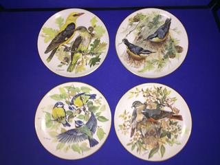 (4) World Wildlife Fund Collector Plates.