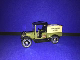 Liberty Classics 1916 Studebaker "Harley Davidson" Diecast Model. 