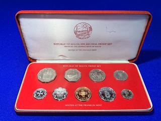 1976 Republic of Malta Proof Coin Set c/w Display Case.