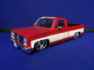  1985 Chevy C-10 1/24 Diecast.