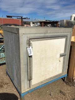 42"x36"x40 1/2" Aluminum Storage Box (Damaged Door).