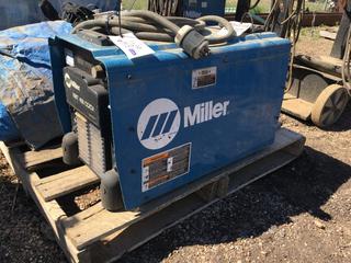 Miller XMT 450 cc/cv Electric Welder.