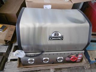 Unused Barbeque 64000 BTU 4 Burner. *Needs Assembly*