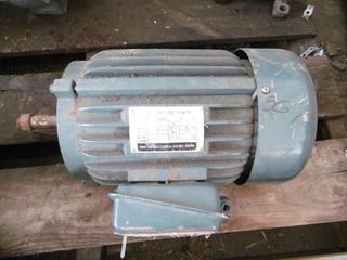 C.S. 3 Hp, 1 Phase 13 Amp Induction Motor.
