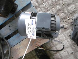 240 Volt, 1.5 Hp 1 Phase, 5 Amp Electric Motor.