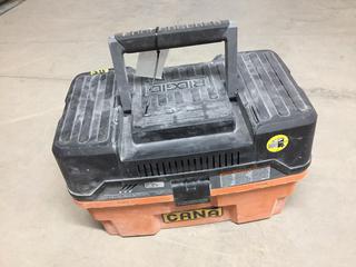 Ridgid Pro Pack Wet/Dry Vacuum. *No Hose*