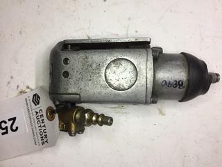 Universal Air Impact Wrench.