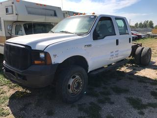 Selling Off- Site -  2006 Ford F550 Crew Cab 4x4 c/w V10 Gas, Auto, No Box, Running Condition Unknown, No Key, VIN 1FDSW57537EA78485.  Location - 527 North 200 East, Raymond, AB -  For Further Information Please Call Chris 403-308-1161.